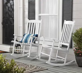 Уличное деревянное кресло-качалка для веранды белого цвета с атмосферостойкой отделкой уличная мебель