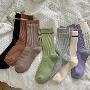 Женские носки, хлопковые Осенние новые мягкие красочные женские носки в полоску в стиле ретро, простые дышащие носки для девочек, повседневные